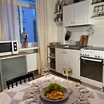 Spacious & Stylish In Center Reval